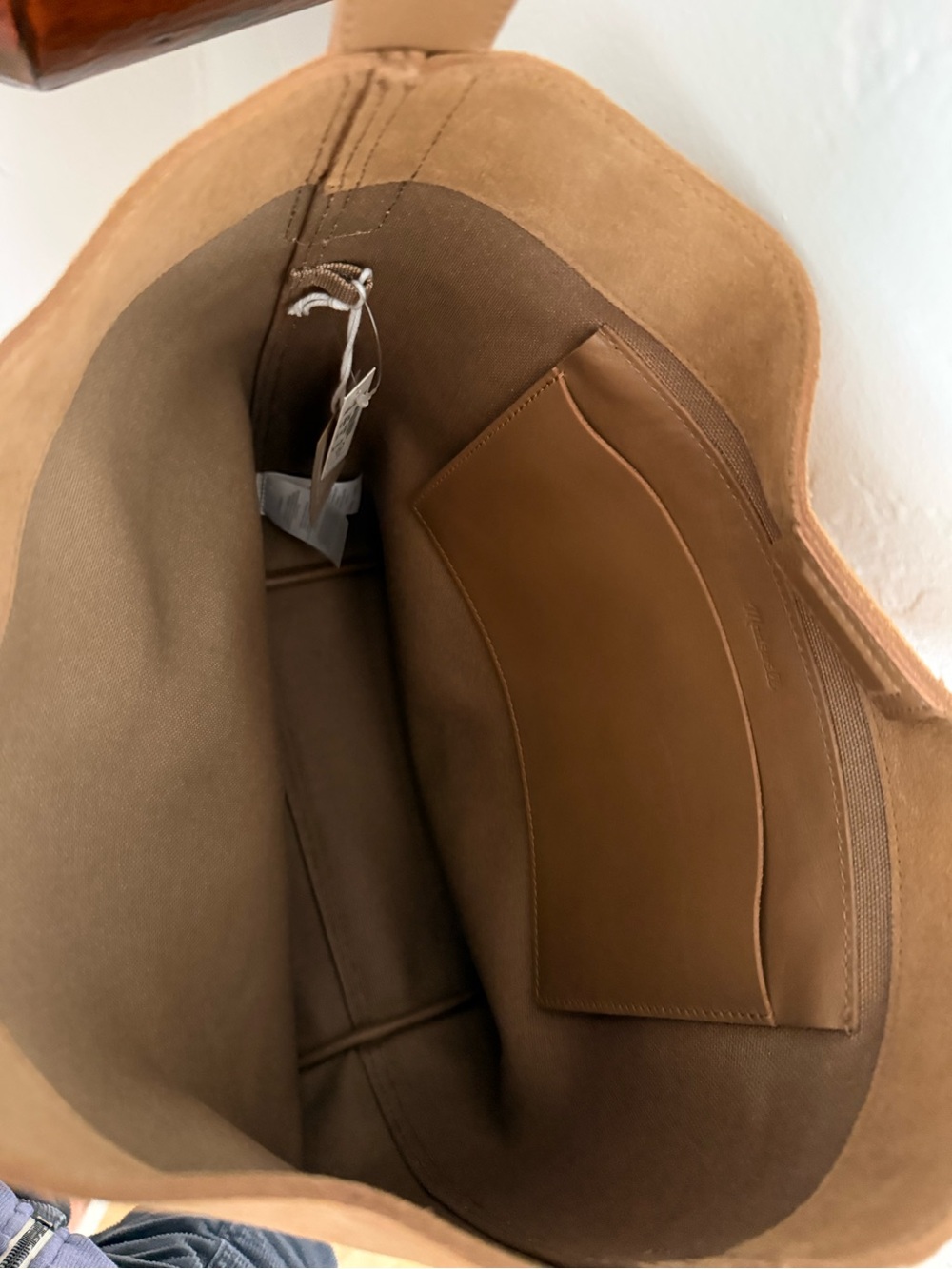 Madewell The Essential Bucket Tote in Tawny Khaki Suede Boho Chic Minimalist - Picture 8 of 10